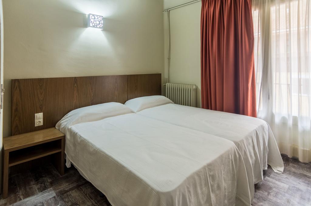 Hostal Sant Miquel Balaguer Esterno foto